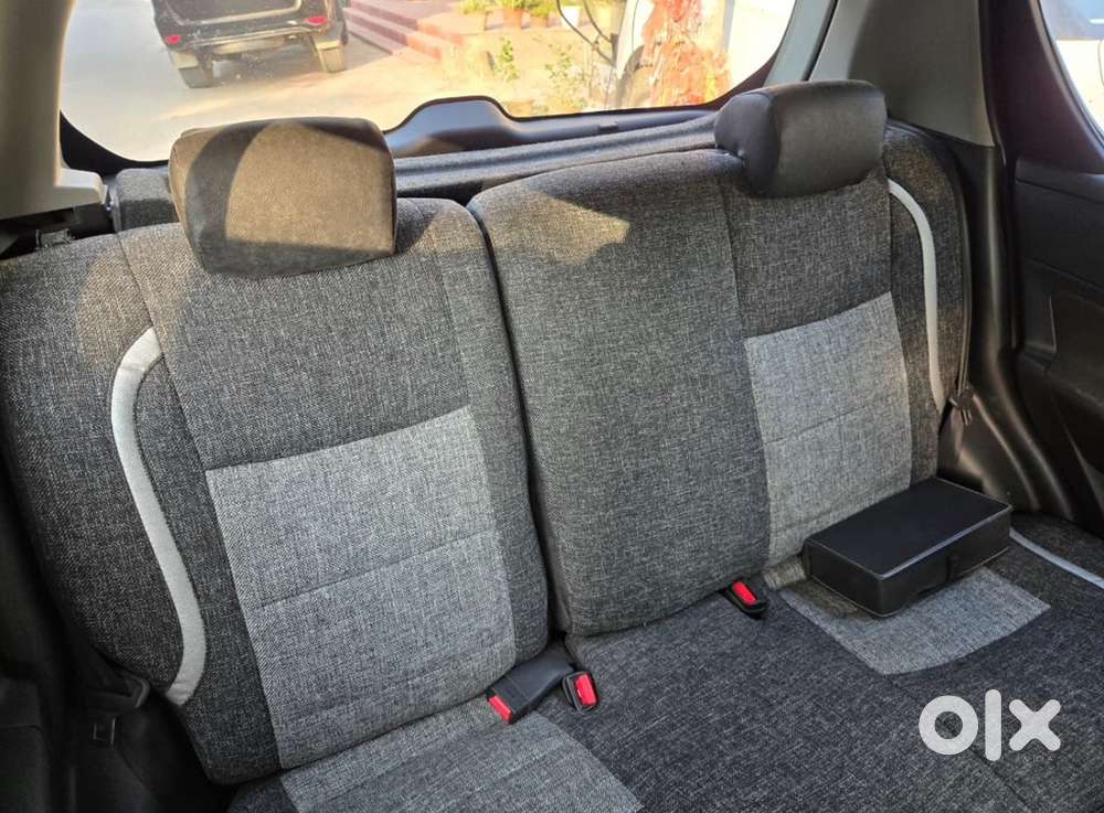Maruti Suzuki Swift Vxi 2016