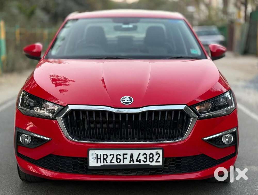 Skoda Slavia 1.0 Tsi Style At, 2023, Petrol