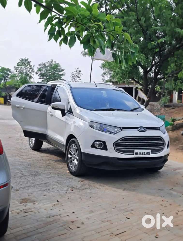 Ford Aspire Titanium White 2015