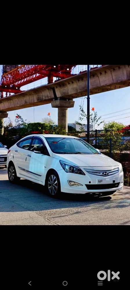 Hyundai Verna 1.6 Sx Crdi (o), 2015, Diesel