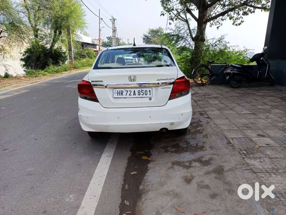 Honda Amaze Diesel 2013