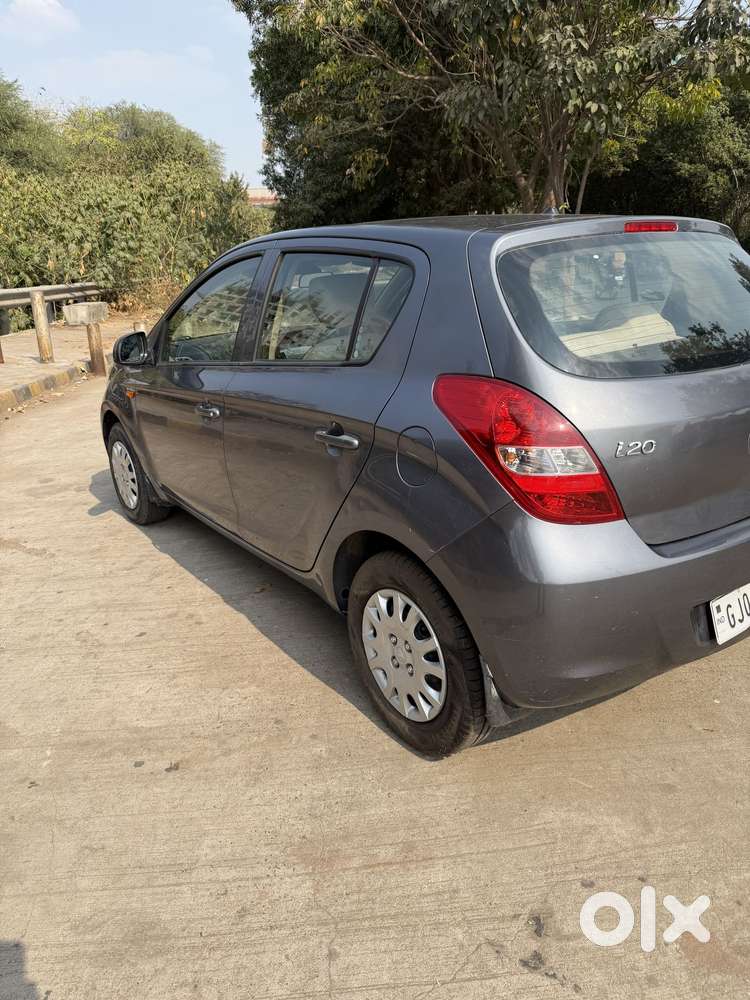 Hyundai I20 Petrol Cvt Magna Executive, 2011, Petrol