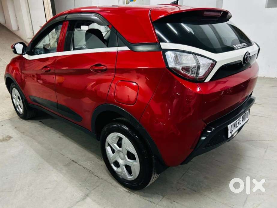 Tata Nexon 1.2 Revotron Xm (s), 2018, Petrol
