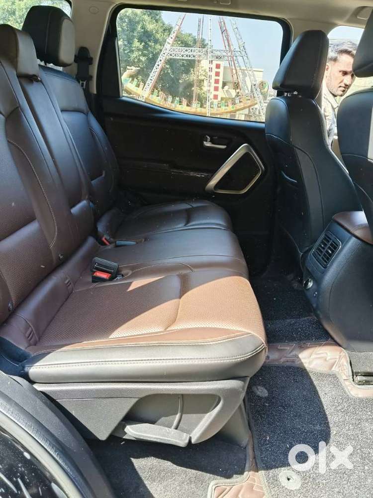 Mahindra Scorpio-n 2.2 Z8 L Diesel Mt 7 Str, 2025, Diesel