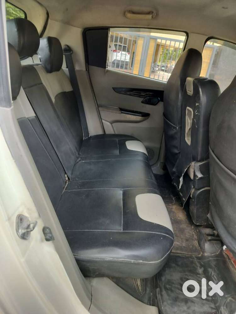 Mahindra Kuv 100 Mfalcon D75 K8, 2016, Diesel