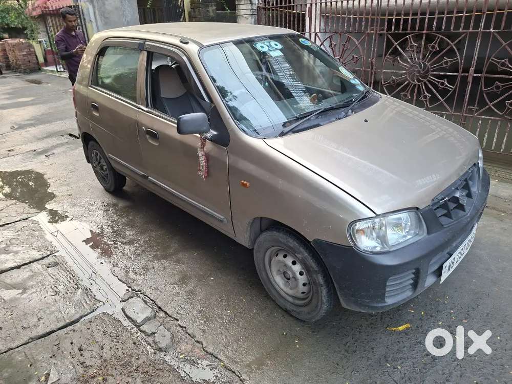 Maruti Suzuki 800 Ac 2010