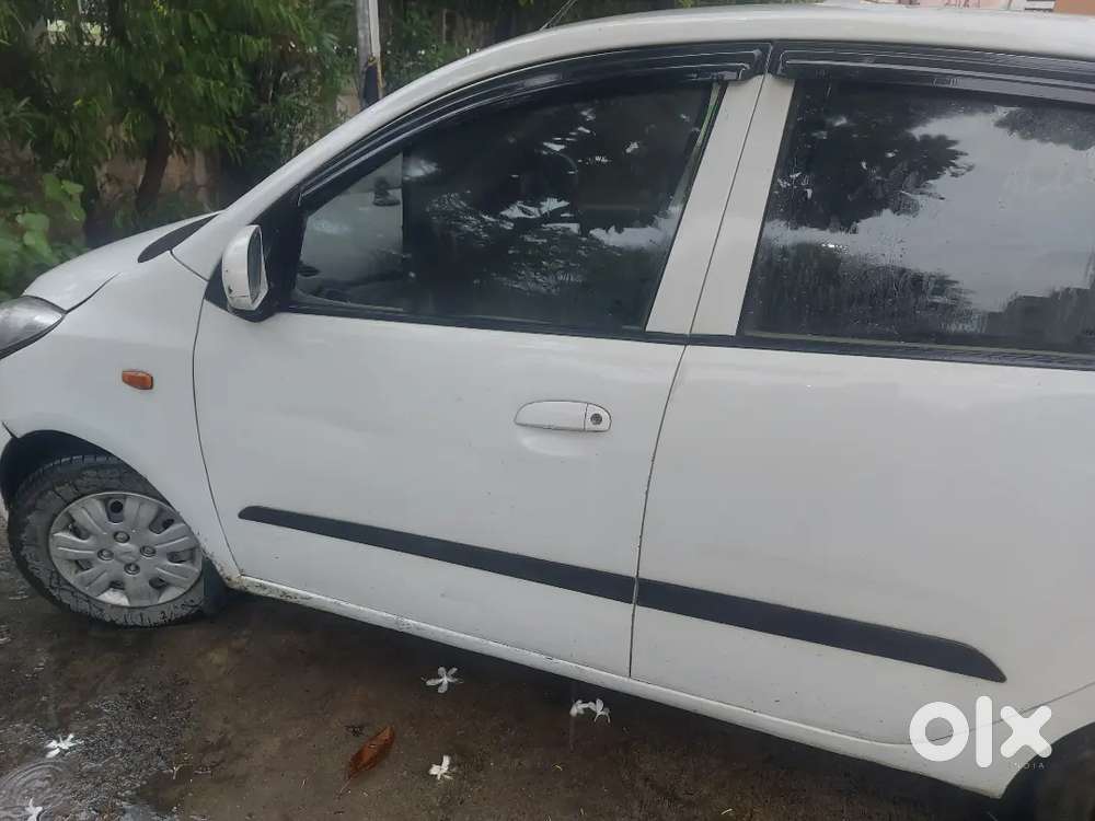 Hyundai I10 2013 Kms