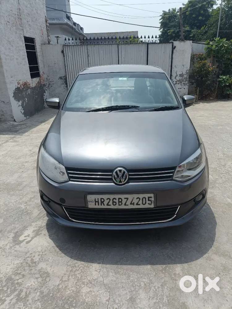 Volkswagen Vento Highline 2013