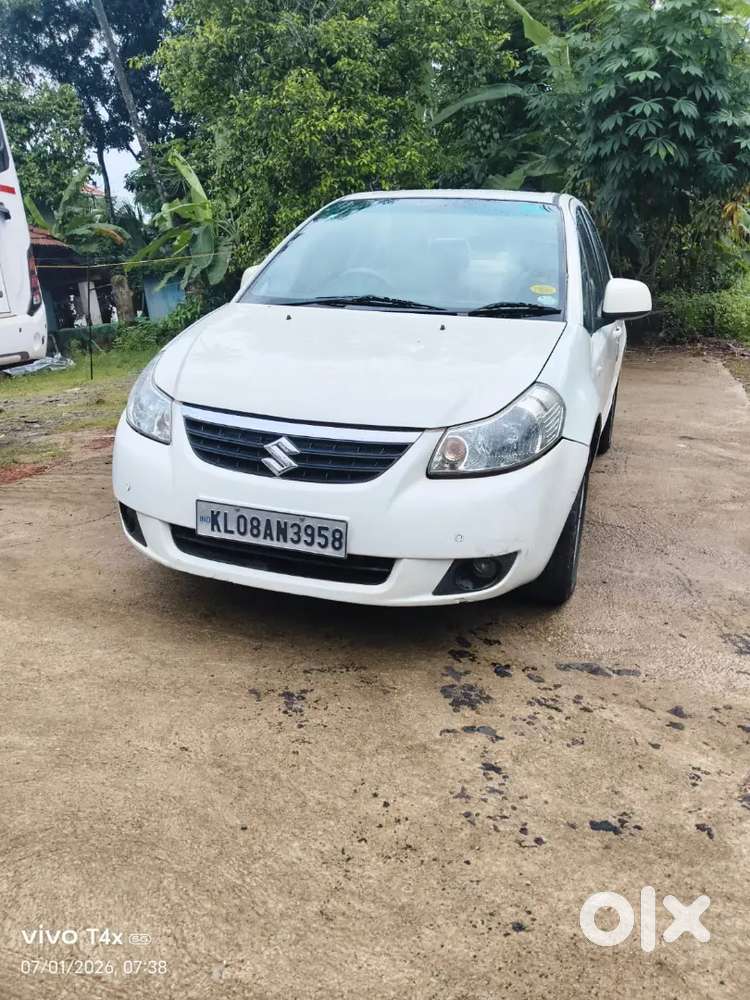 Maruti Suzuki Sx4 2012