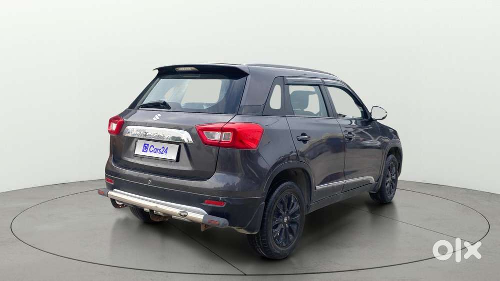 Maruti Suzuki Brezza 1.5 Zxi Smart Hybrid, 2022, Petrol