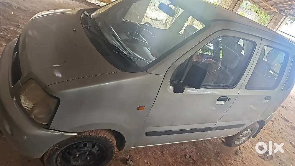 Friend Tyre Bad Condition.