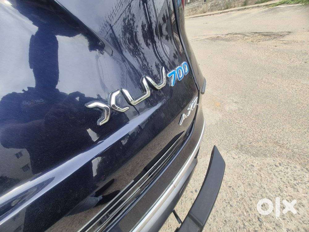 Mahindra Xuv700 2.0 Ax 7 Petrol Mt Str, 2024, Petrol