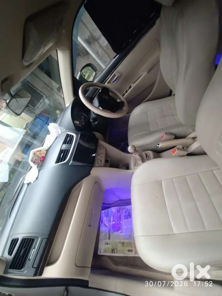 Maruti Suzuki Swift Dzire 2012