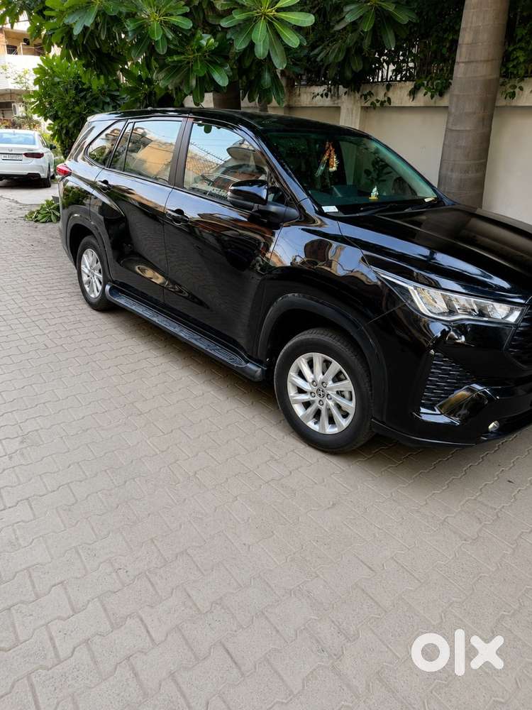 Toyota Innova Hycross Gx  Just 1.5 Months Old  Direct Owner Car