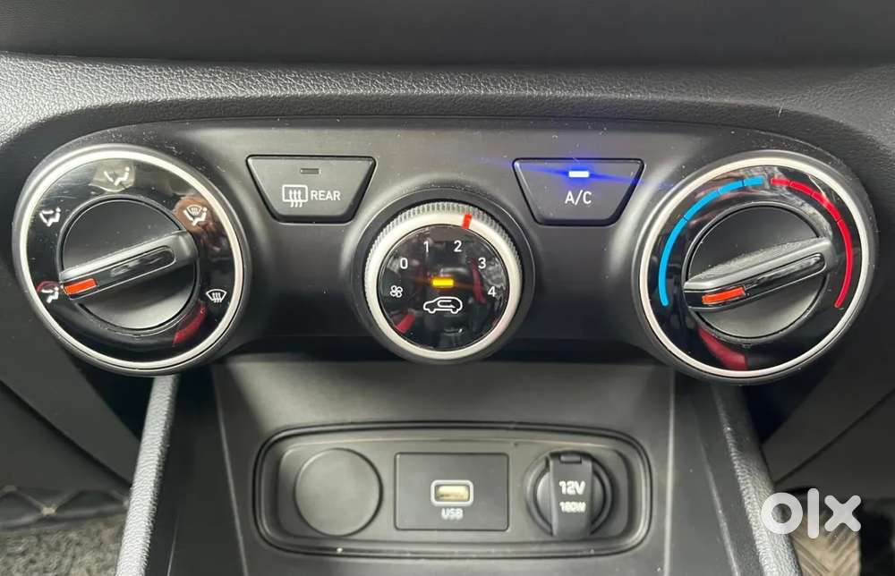 Hyundai Venue S 1.2 Petrol, 2020, Petrol