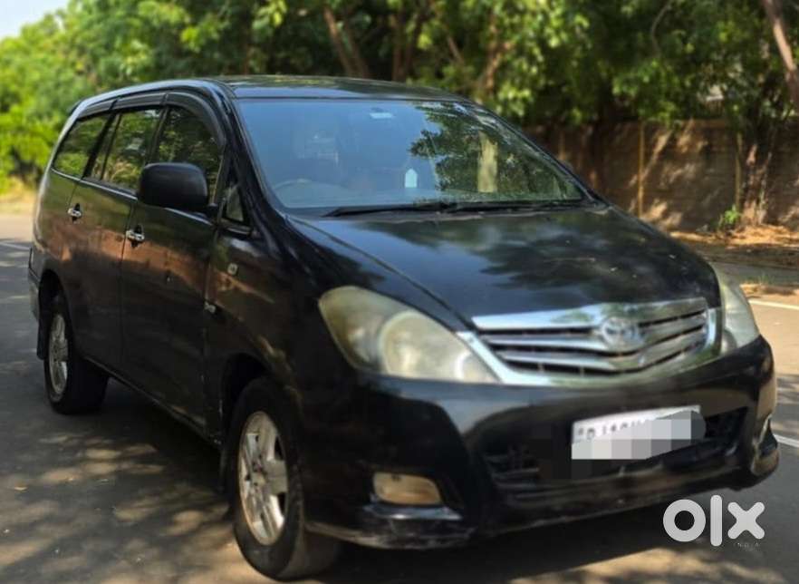 Toyota Innova 2.5 V 7 Str, 2007, Diesel