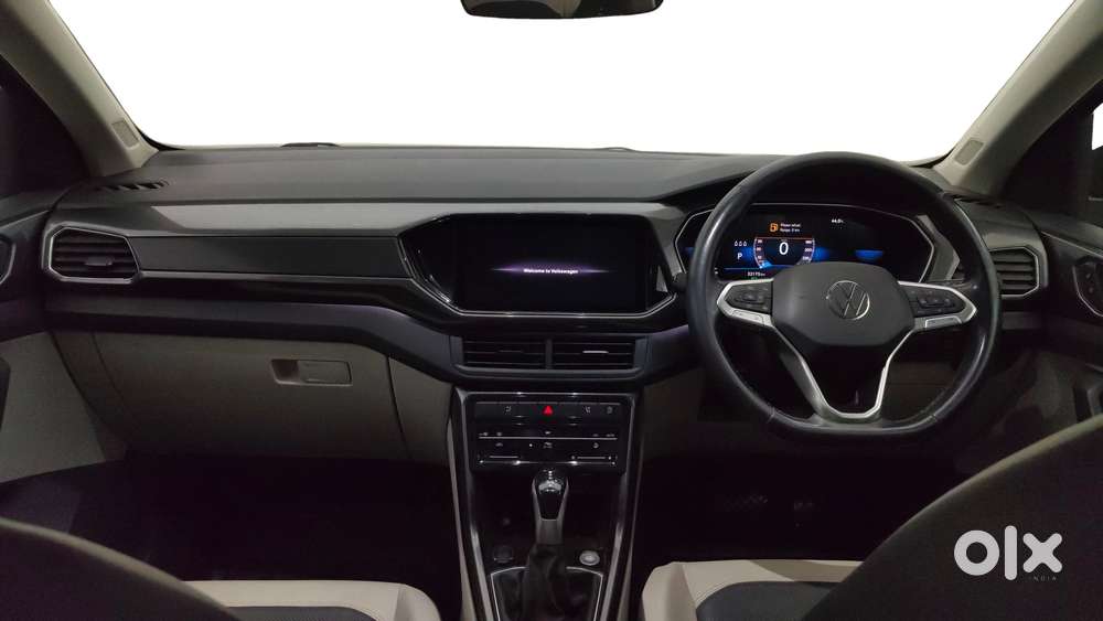 Volkswagen Taigun 1.0 Tsi Topline At, 2023, Petrol