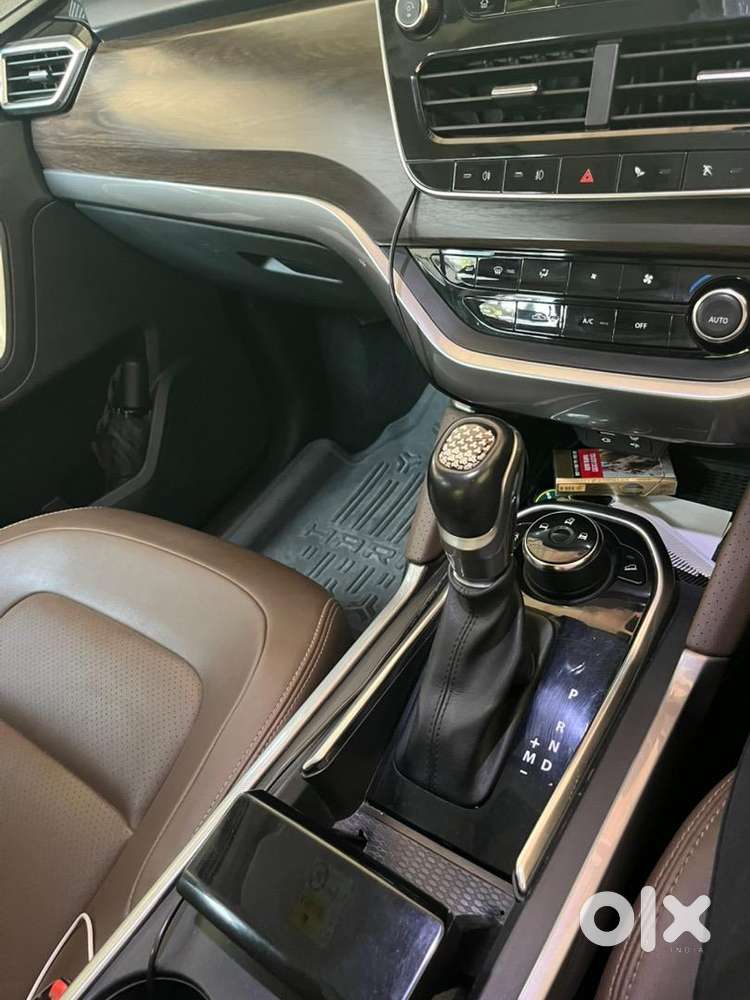 Tata Harrier Automatic With Panoramic Sunroof Xza Plus