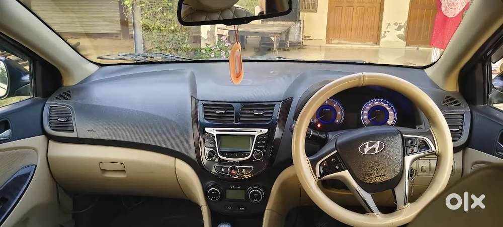 Hyundai New Verna Sx O 2013