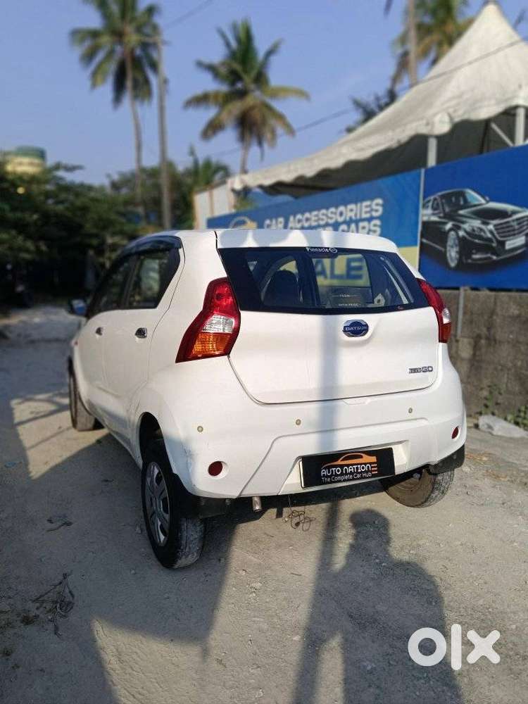 Datsun Redigo T Option, 2016, Petrol