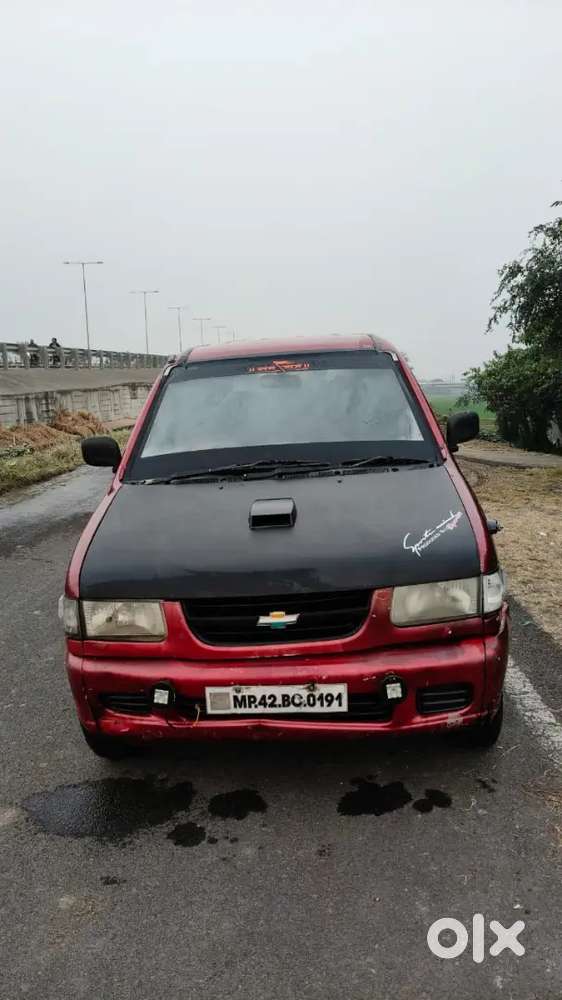 Chevrolet Tavera Gadi Bechna Hai