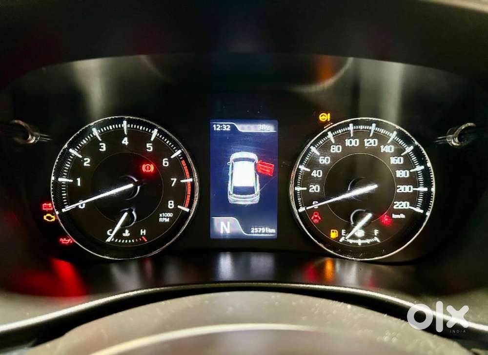 Maruti Suzuki Baleno 1.2 Zeta At, 2023, Petrol