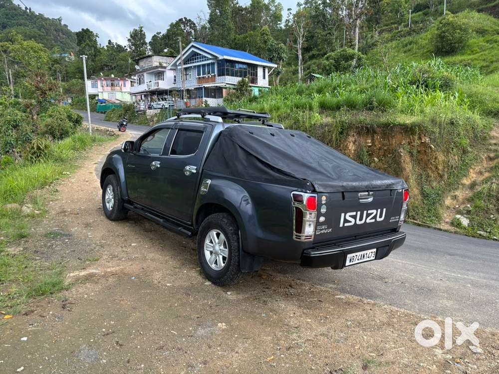 Isuzu D-max V-cross 2018 For Sale In Mint Condition .can Conz Prestige