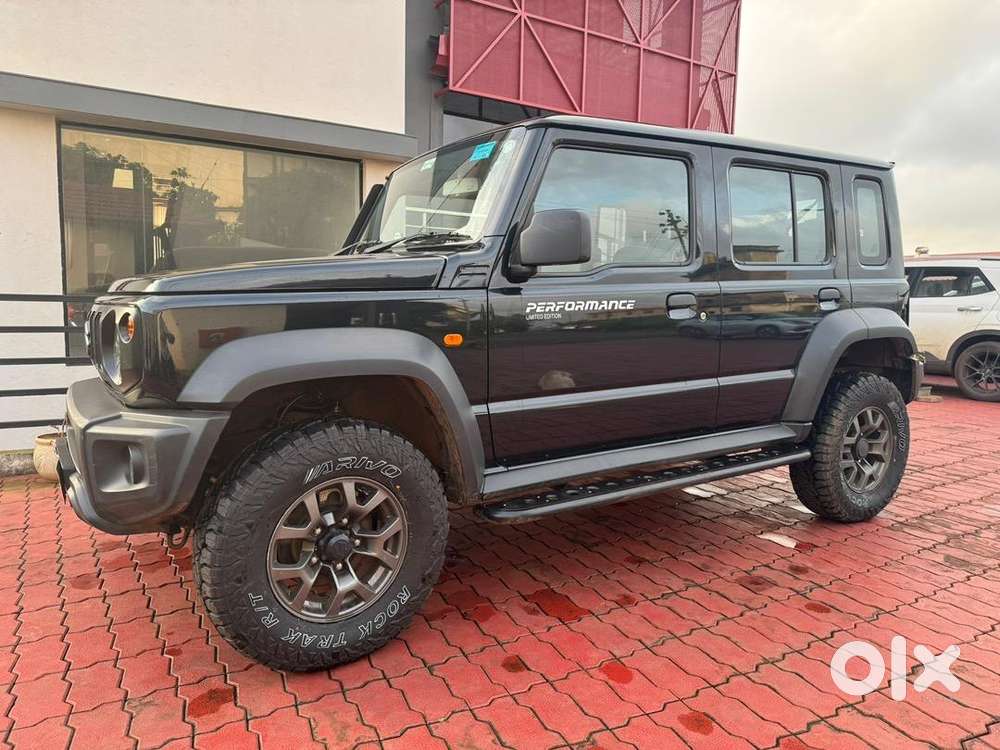 Jimny Mt 2023  18000km Driven