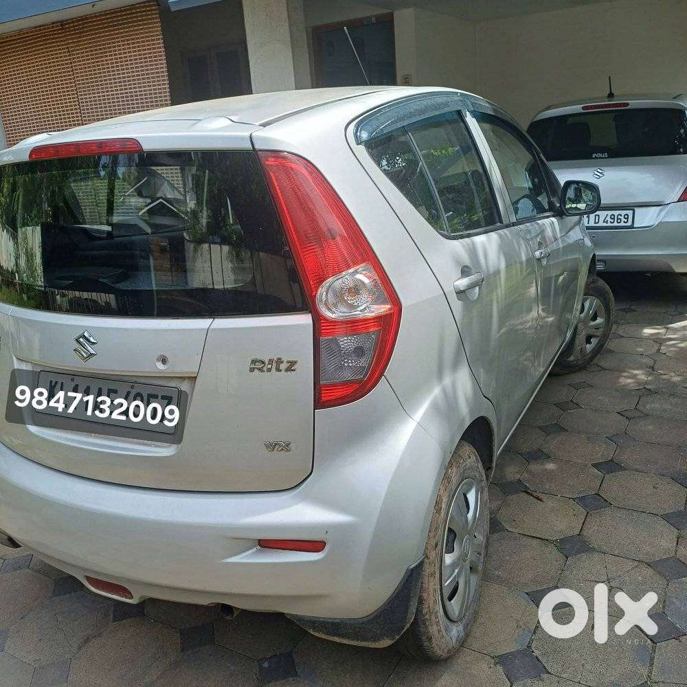 Maruti Suzuki Ritz Lxi, 2010, Petrol