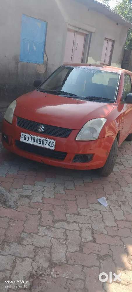 Swift Maruti Suzuki 2006 No