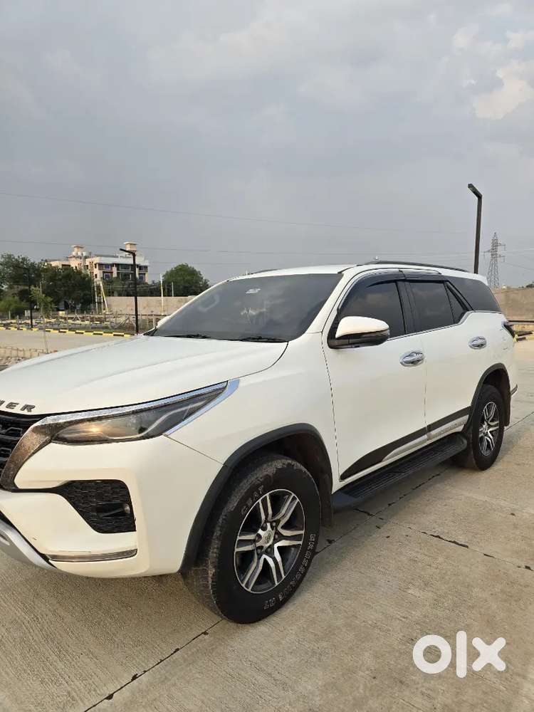 Toyota Fortuner 2018 Diesel 267000 Km Driven