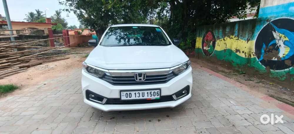 Honda Amaze 2023 Petrol Well Maintained