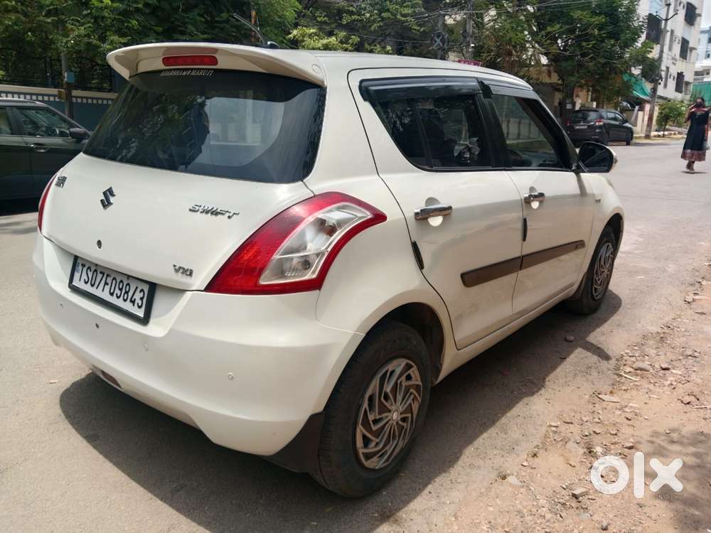 Maruti Suzuki Swift 1.2 Vxi (o), 2017, Petrol