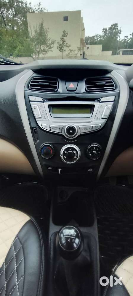 Hyundai Eon Era +, 2016, Petrol