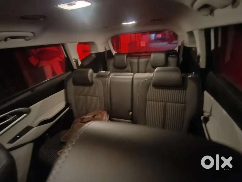 Kia Carens 2024 Petrol 4000 Km Driven