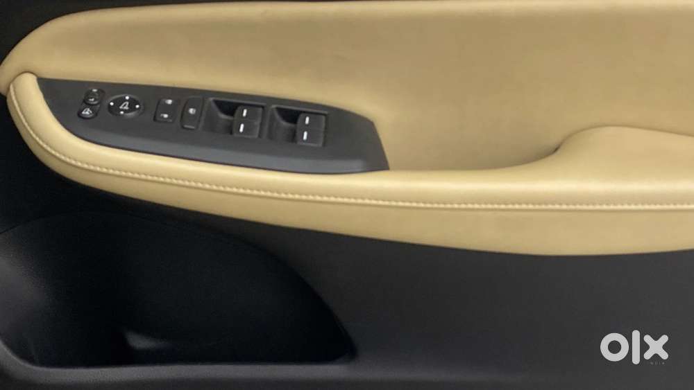 Honda City 1.5 Zx Cvt I-vtec, 2022, Petrol