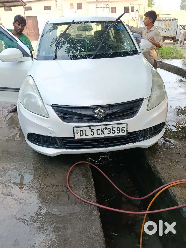 Maruti Suzuki Dzire 2013 Cng