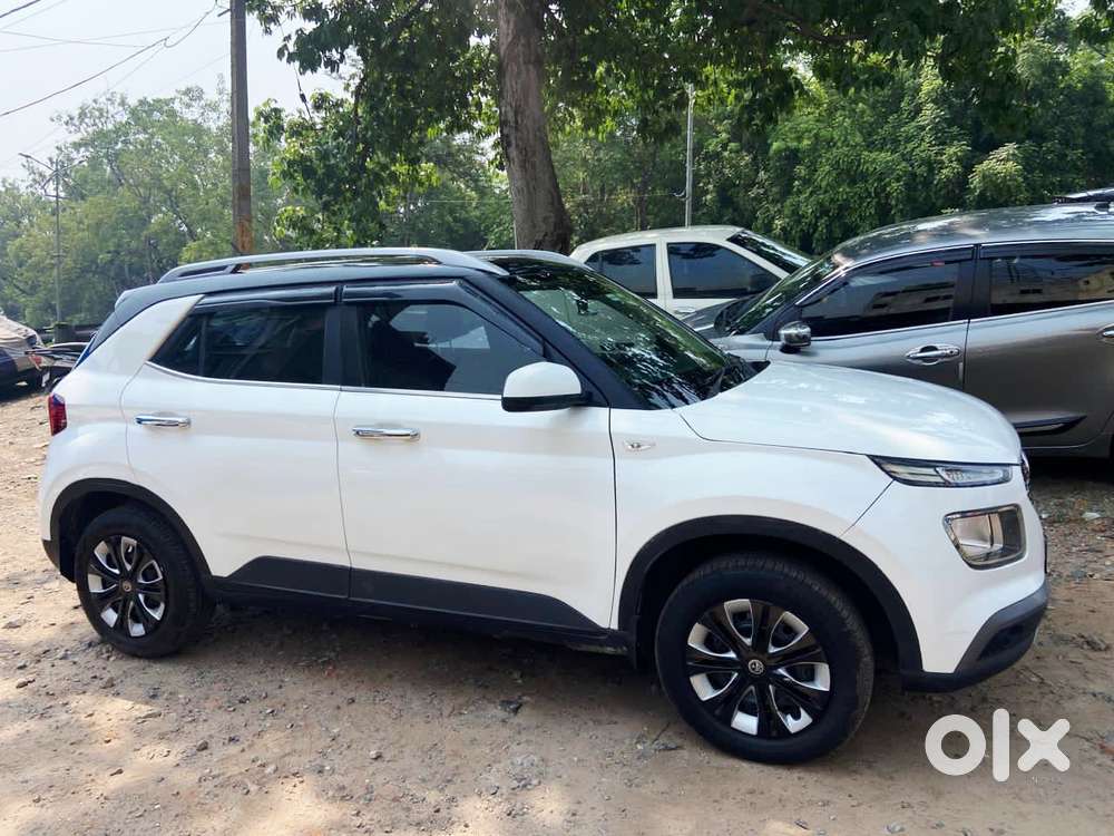 Hyundai Venue S Turbo, 2019, Petrol