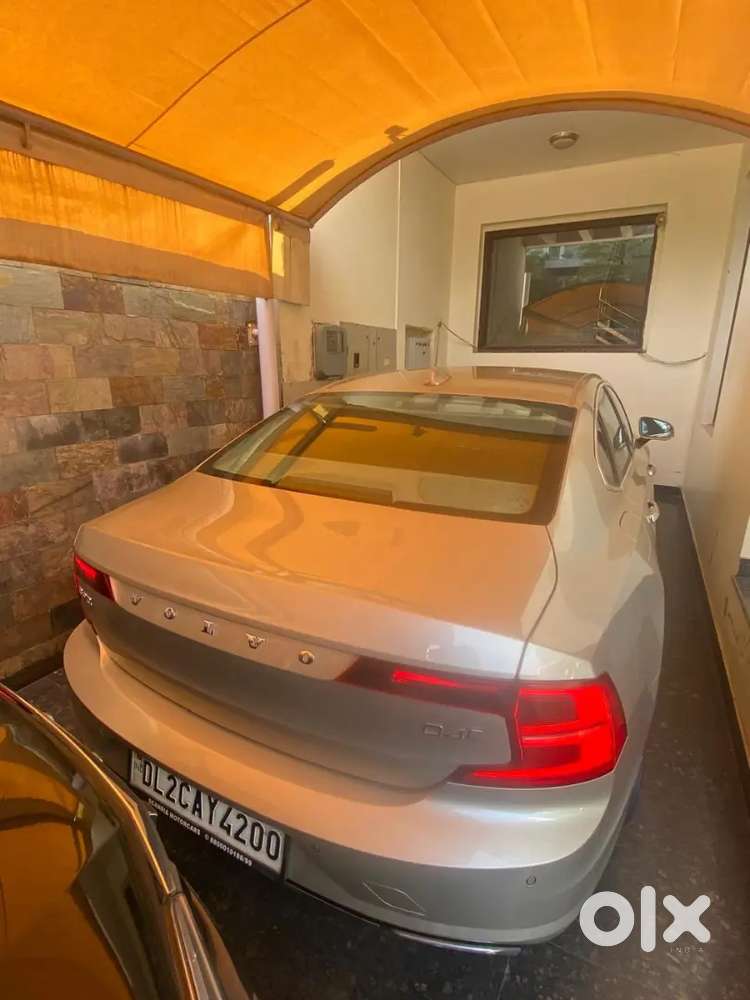 Volvo S90 Top Model, Excellent Condition, Less Driven