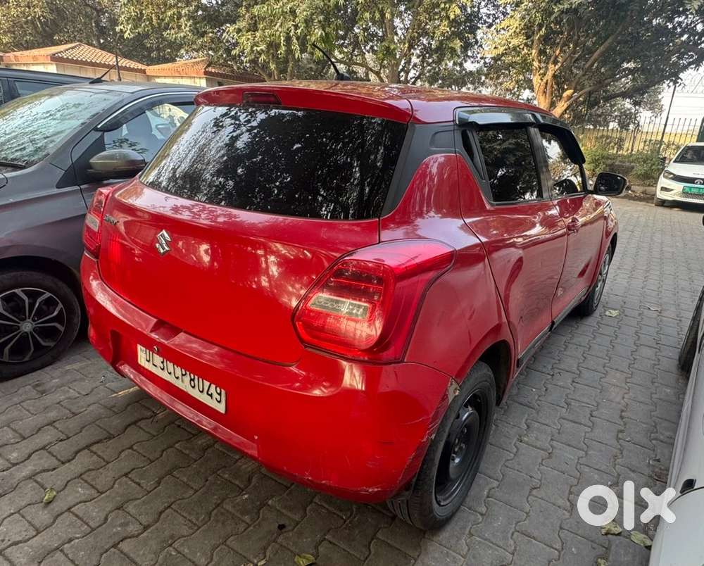 Maruti Suzuki Swift 2018 Vxi Amt At