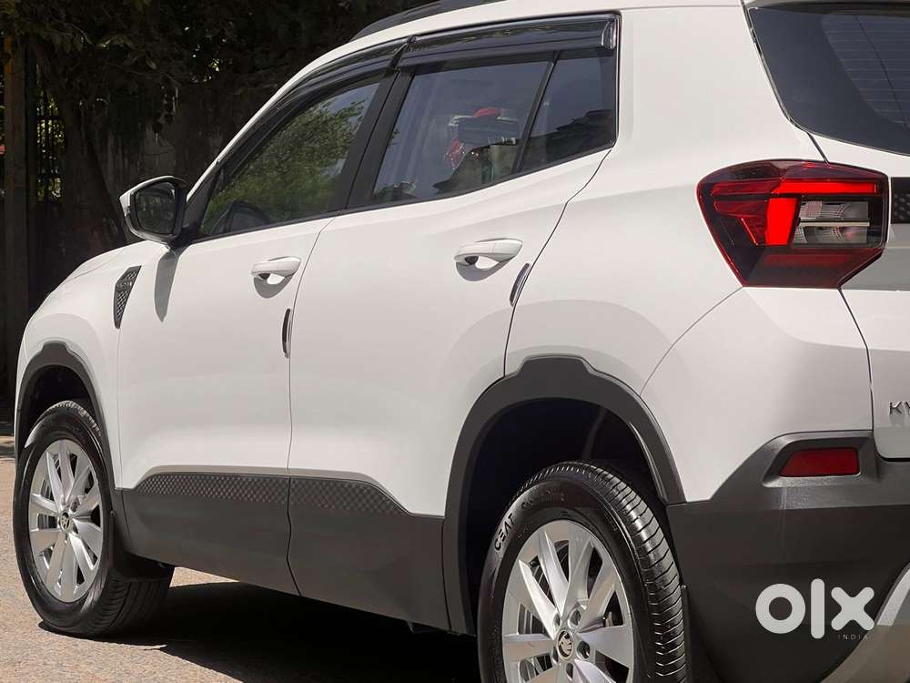 Skoda Kylaq Signature At, 2025, Petrol