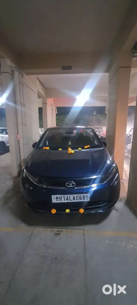 Tata Altroz 2023 Cng & Hybrids 9443 Km Driven
