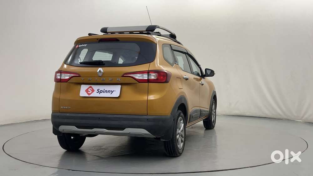 Renault Triber Rxz, 2020, Petrol