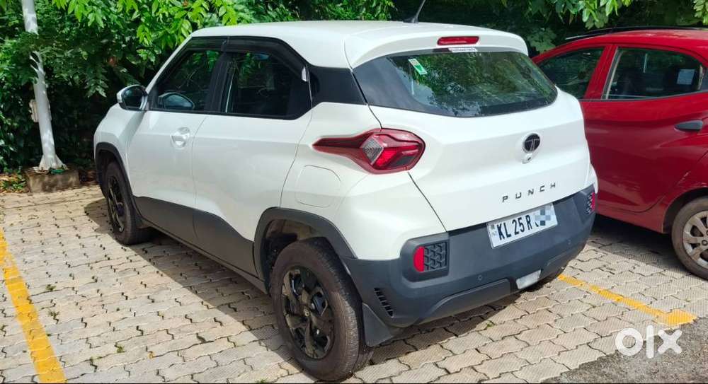Well Maintained Tata Punch Adventure Rhythm