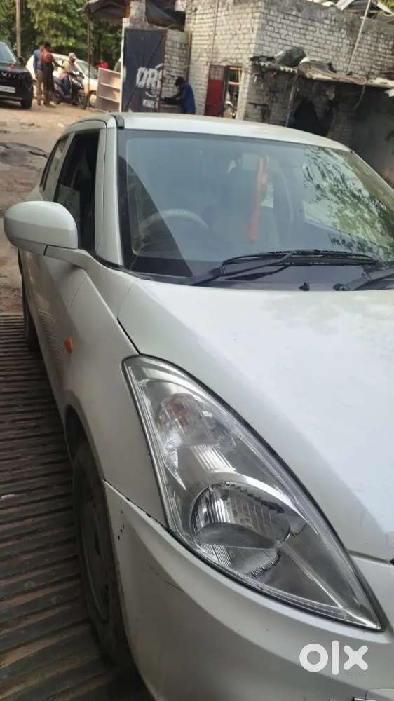 Maruti Suzuki Swift Dzire Tour 2019 Cng & Hybrids 270000 Km Driven