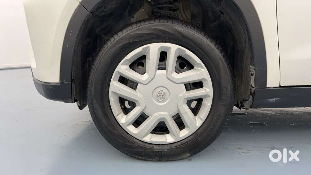 Toyota Urban Cruiser Cruiser Mid, 2022, Cng & Hybrids