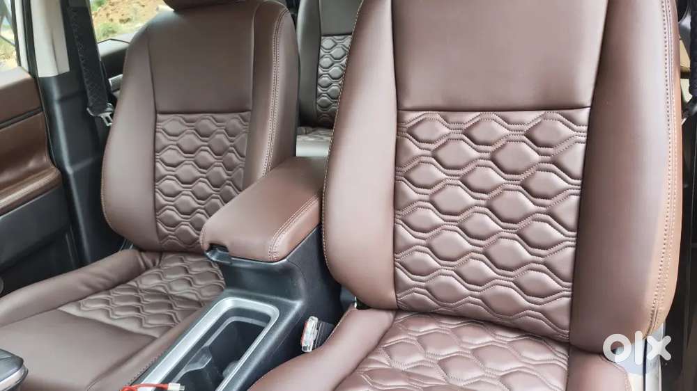 Toyota Innova Hycross 2024