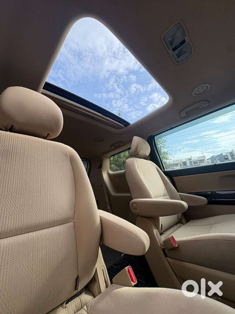 Kia Carnival Prestige, 2021, Diesel