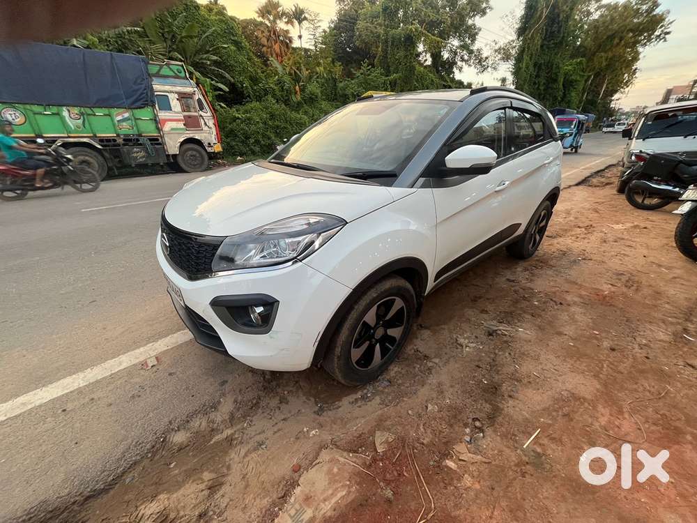 2018 Tata Nexon Petrol Manual