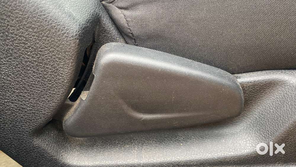 Renault Kwid 1.0 Rxt Amt, 2023, Petrol